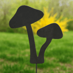 Metal Mushroom Garden Stake – Rustic Steel Yard Art, Outdoor Mushroom Decor for Lawn and Garden