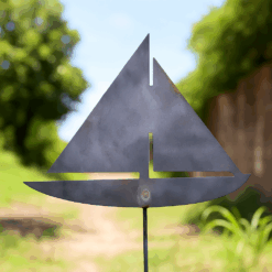 Raw Steel Sailboat Yard Stake – Nautical Garden Art for Summer, Patio & Lawn Decor
